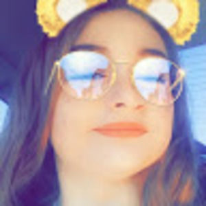 Meet your Posher, Elyse